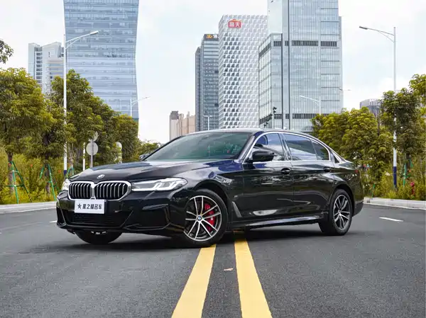 BMW 5 Series 2021