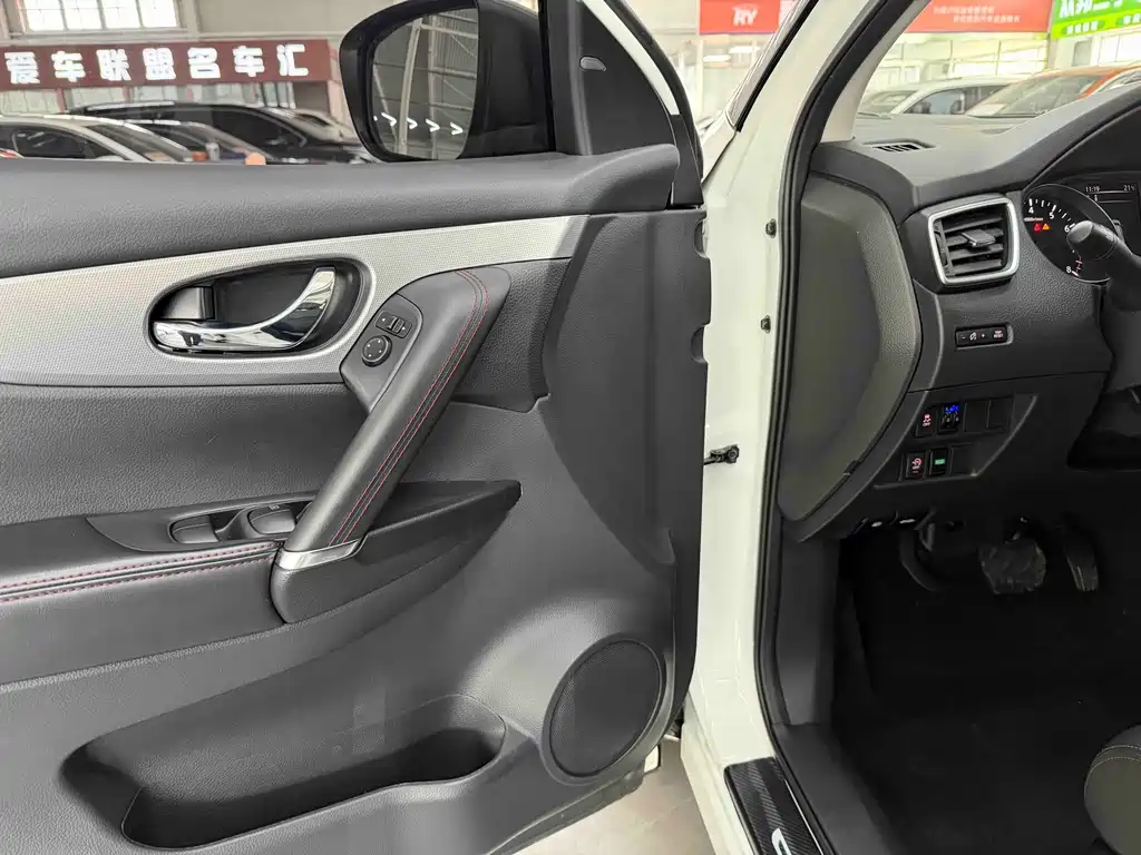 Nissan Qashqai 2023 — фото 9