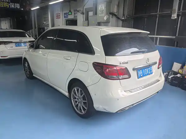 Mercedes-Benz B-Class 2015