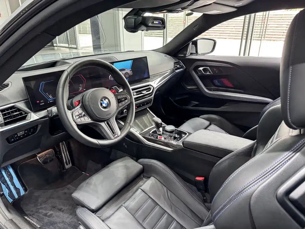BMW M2 2025