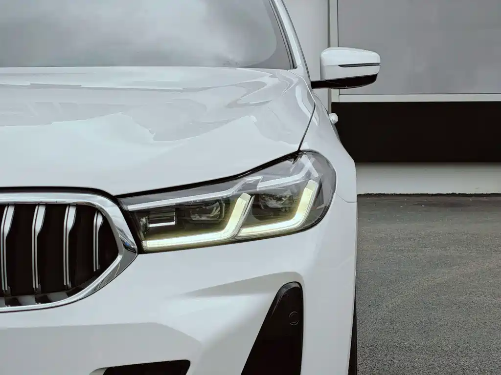 BMW 6 Series GT 2023 — фото 5