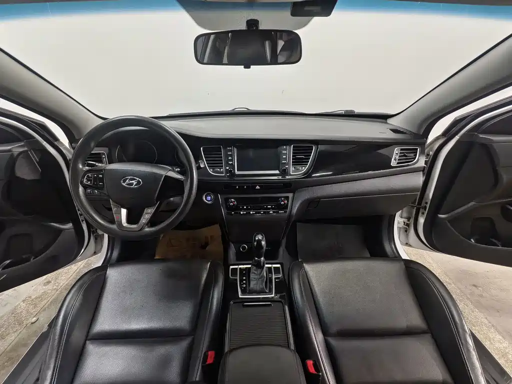 Hyundai Mistra 2016 — фото 9