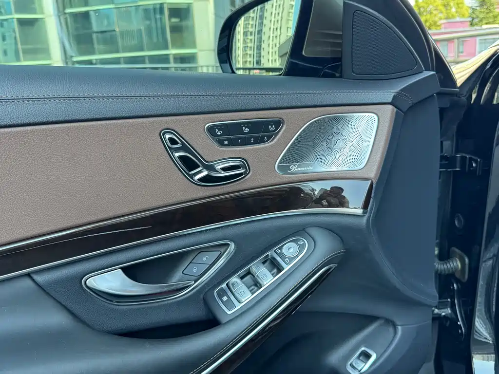 Mercedes-Benz Maybach S-Class 2018 — фото 9