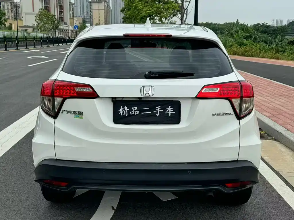 Honda Vezel 2022 — фото 8