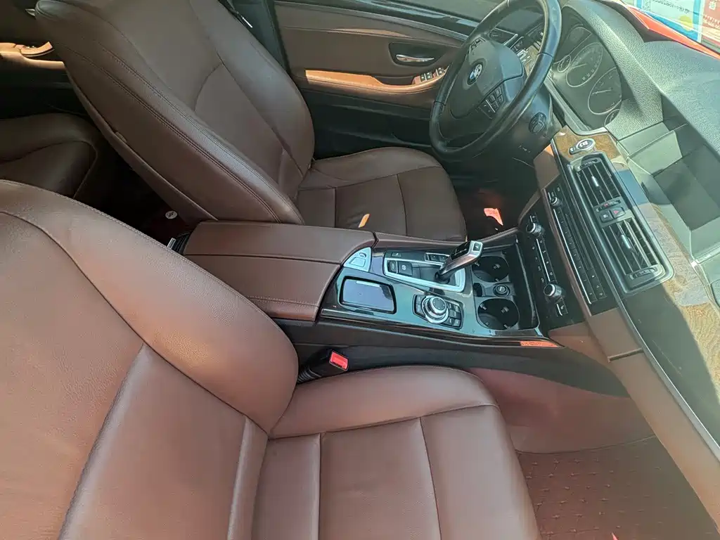 BMW 5 Series 2016