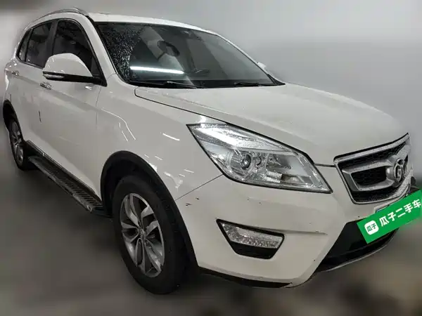 BAIC Shenbao X65 2015