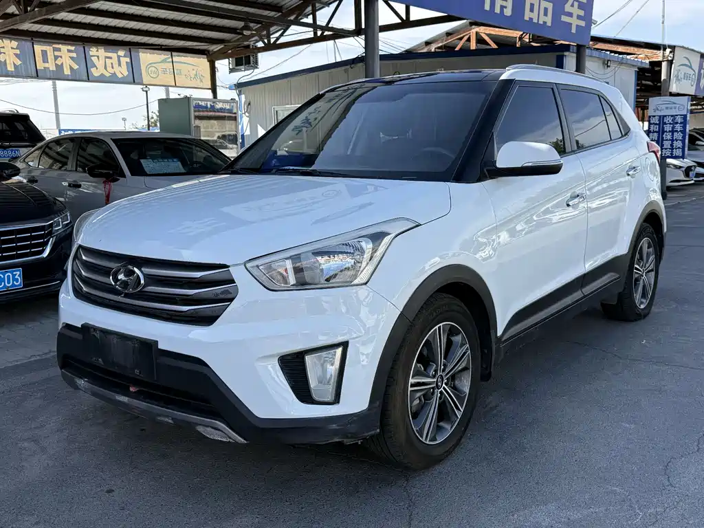 Hyundai ix25 2015