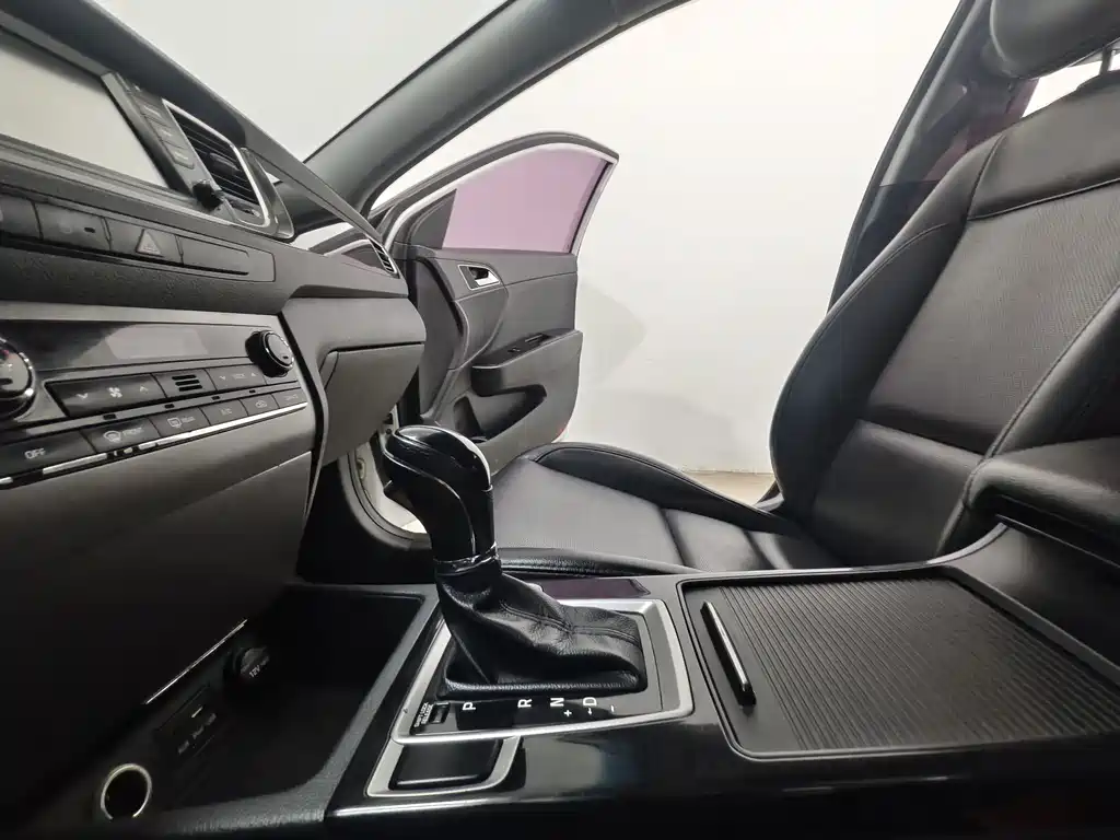Hyundai Mistra 2016 — фото 12