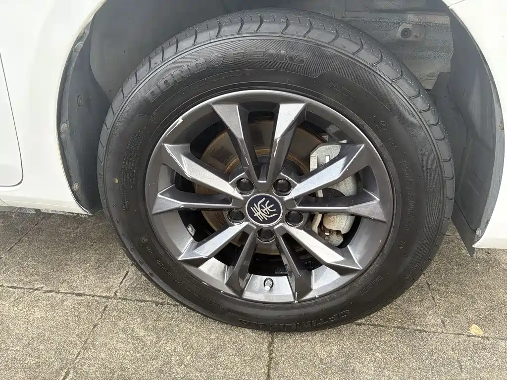 BYD Qin NEV 2021 — фото 12