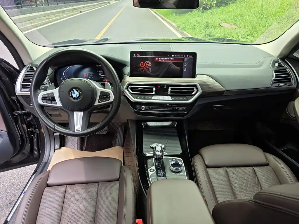 BMW X3 2022 — фото 10
