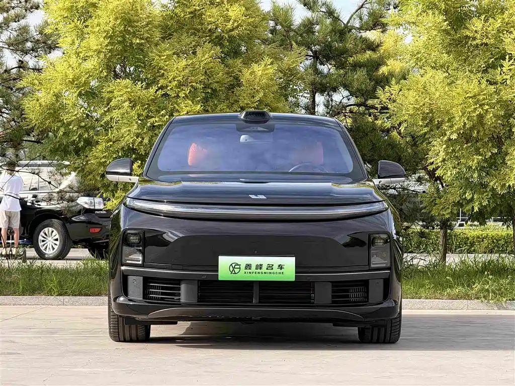 Li Auto Li L7 2025