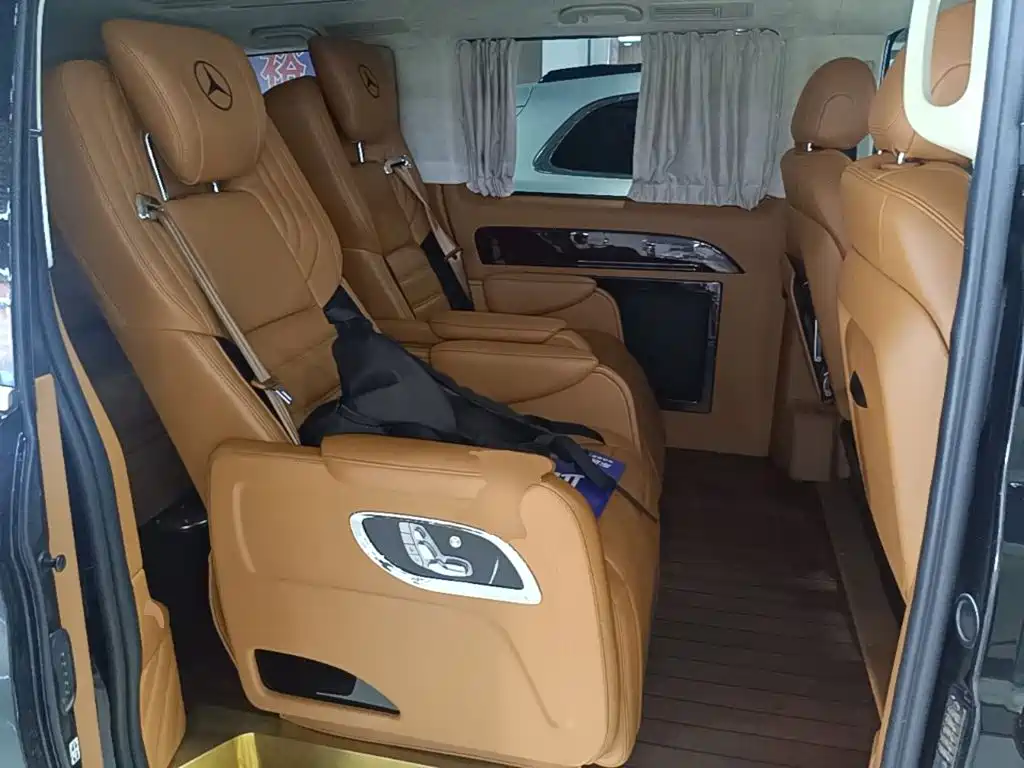 Mercedes-Benz Vito 2018 — фото 17