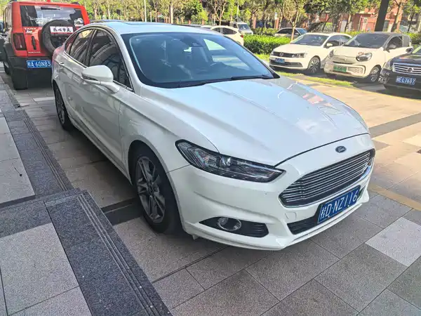 Ford Mondeo 2015