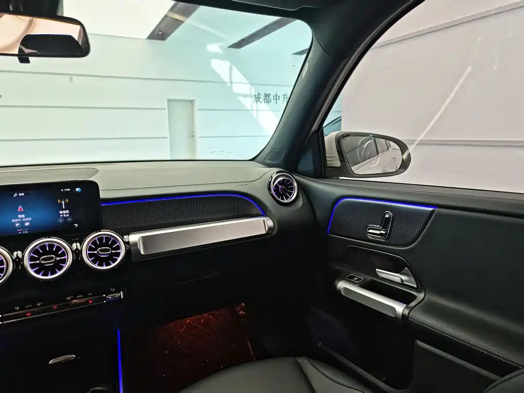 Mercedes-Benz GLB 2023 — фото 14