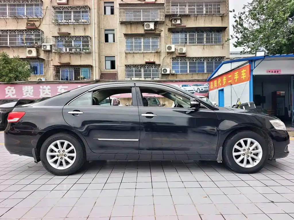 Toyota Camry 2010