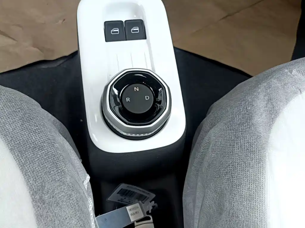 Geely Galaxy Panda 2026 — фото 14