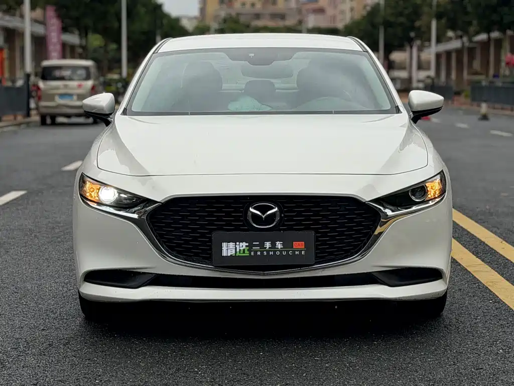 Mazda 3 Axela 2021
