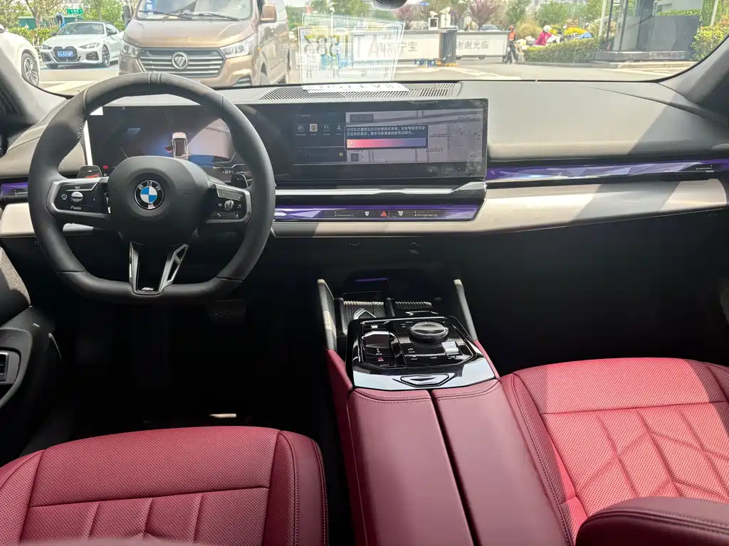 BMW 5 Series 2025