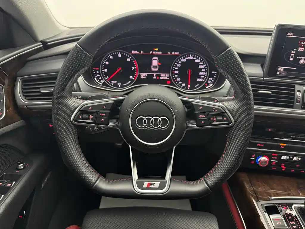 Audi A7 2016 — фото 21