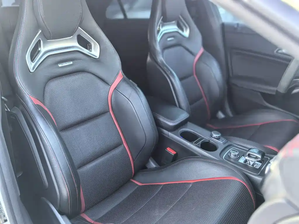 Mercedes-Benz CLA AMG 2016 — фото 10