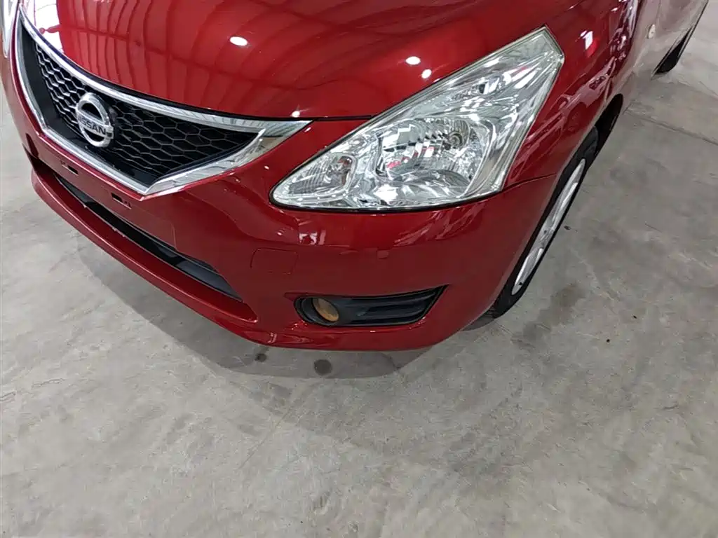Nissan Tiida 2016 — фото 24
