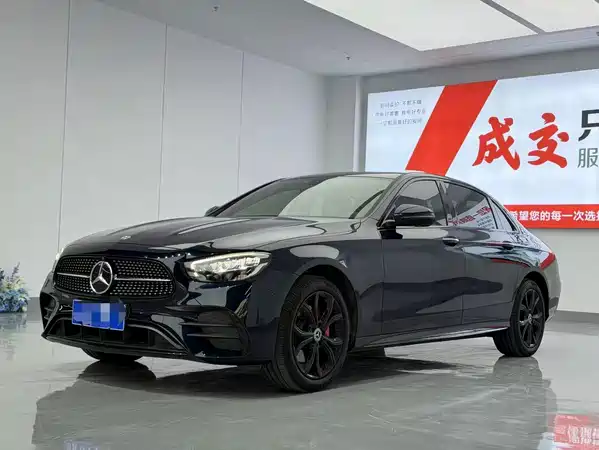 Mercedes-Benz E-Class 2023