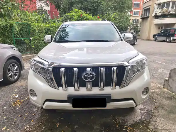 Toyota Prado 2014