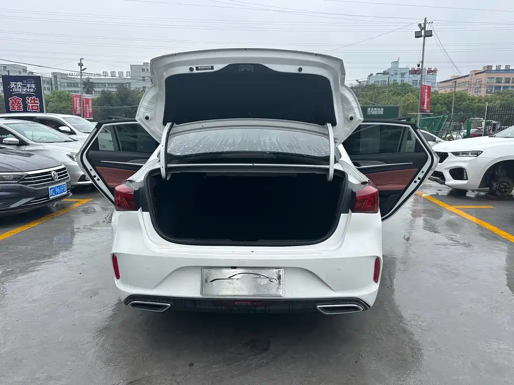 Changan Eado 2023 — фото 10