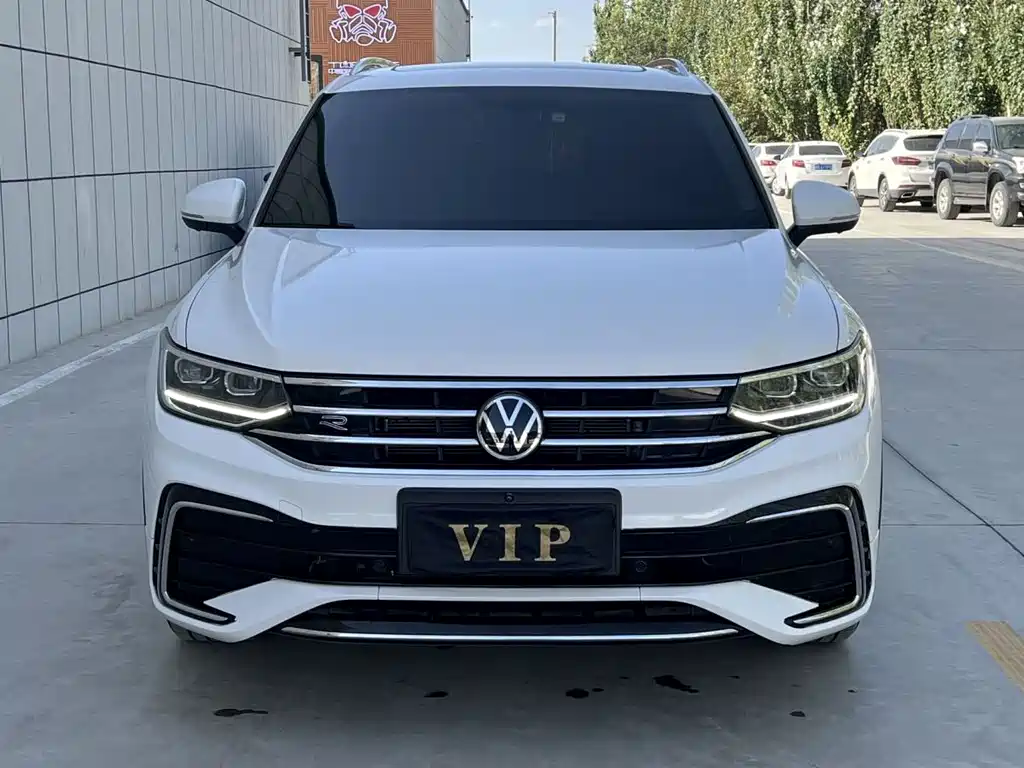 Volkswagen Tiguan L 2023