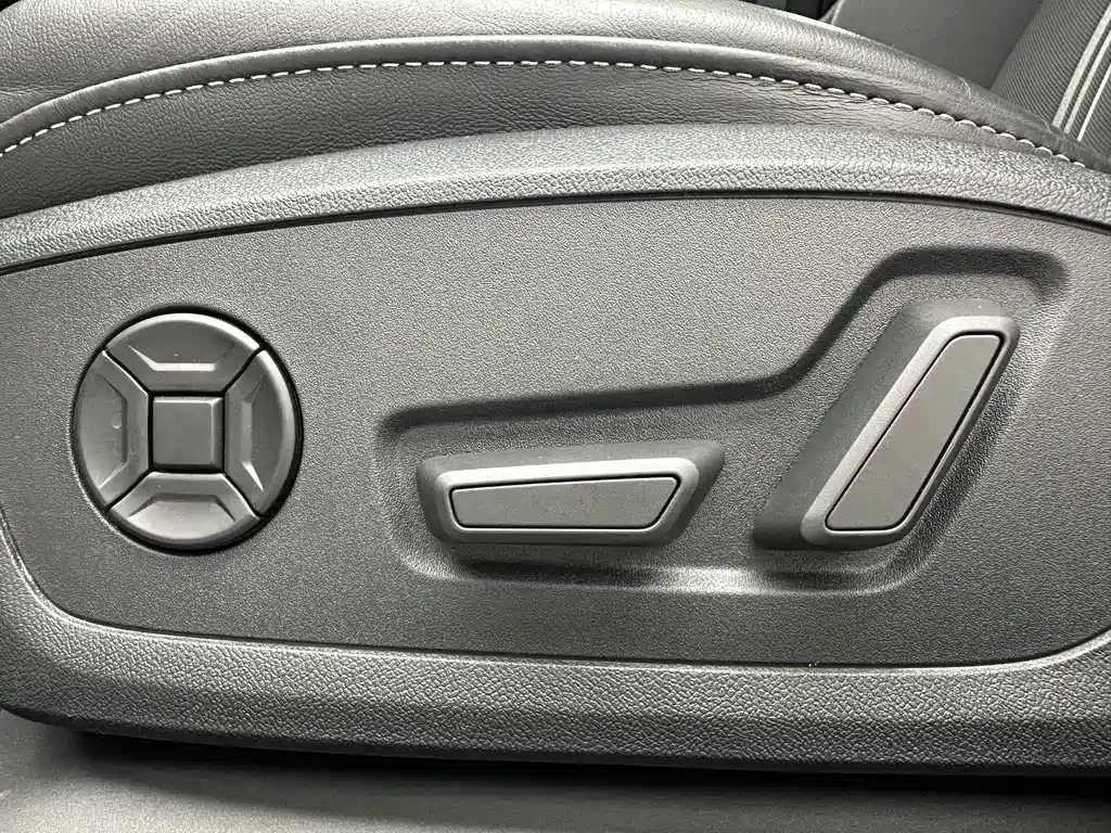 Audi A3 2022 — фото 11