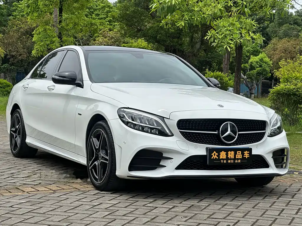 Mercedes-Benz C-Class 2020