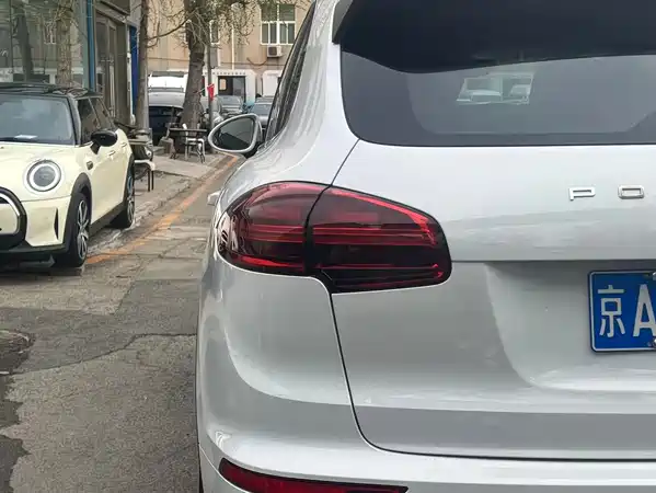 Porsche Cayenne 2016