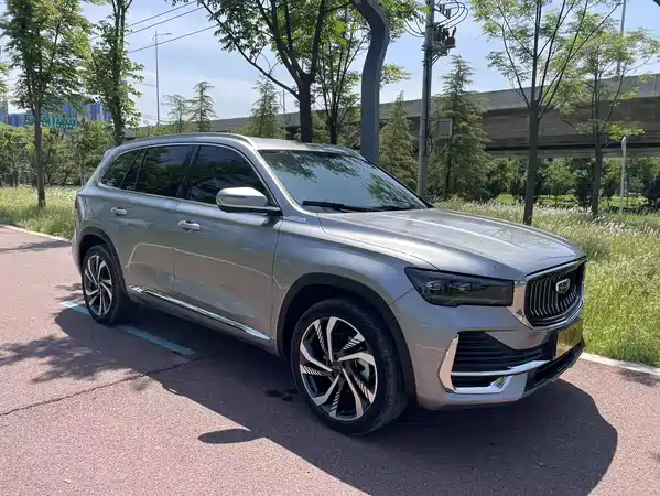 Geely Xingyue L 2024