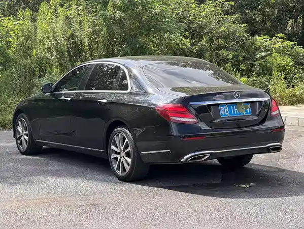 Mercedes-Benz E-Class 2017