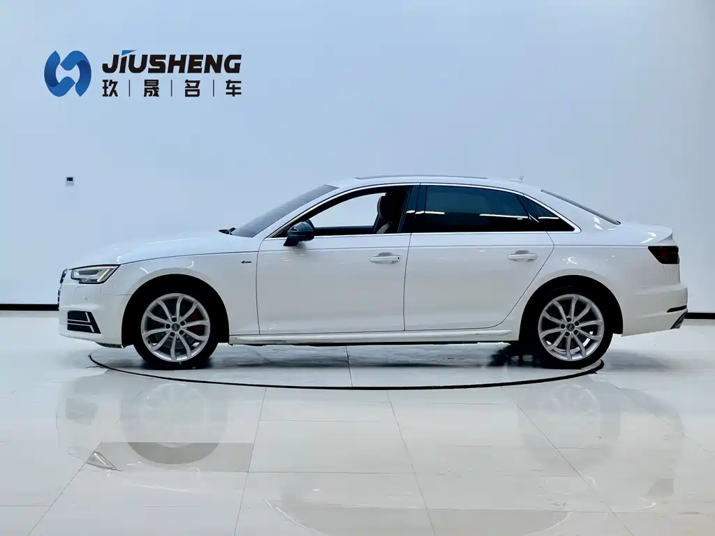 Audi A4L 2018 — фото 3