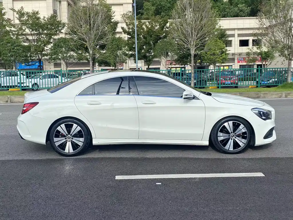 Mercedes-Benz CLA 2017 — фото 3