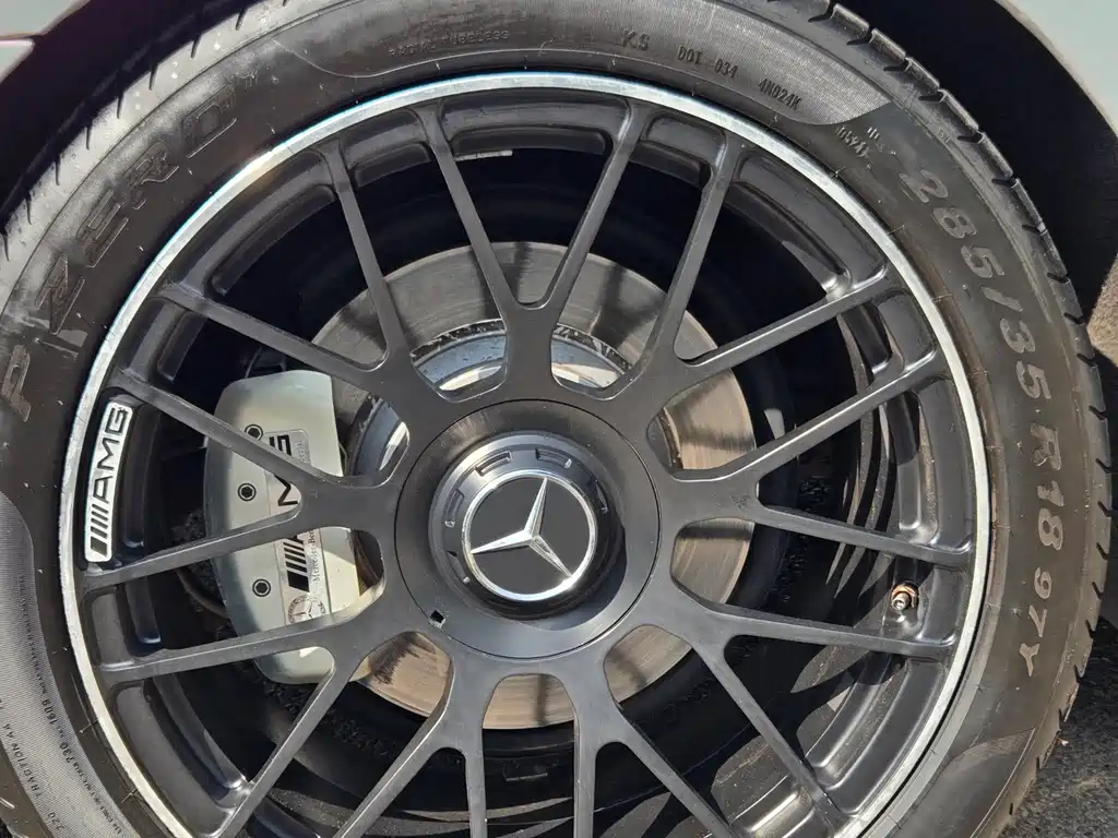 Mercedes-Benz CLS 2013 — фото 19