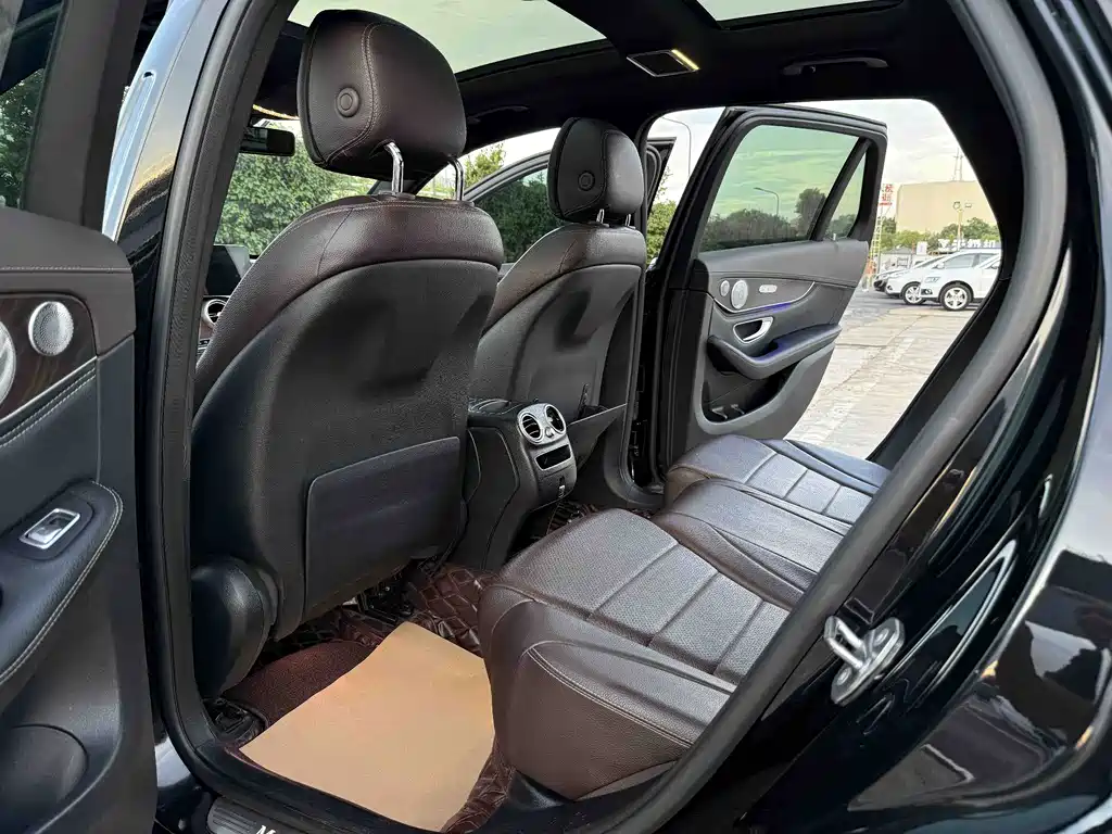 Mercedes-Benz GLC 2019