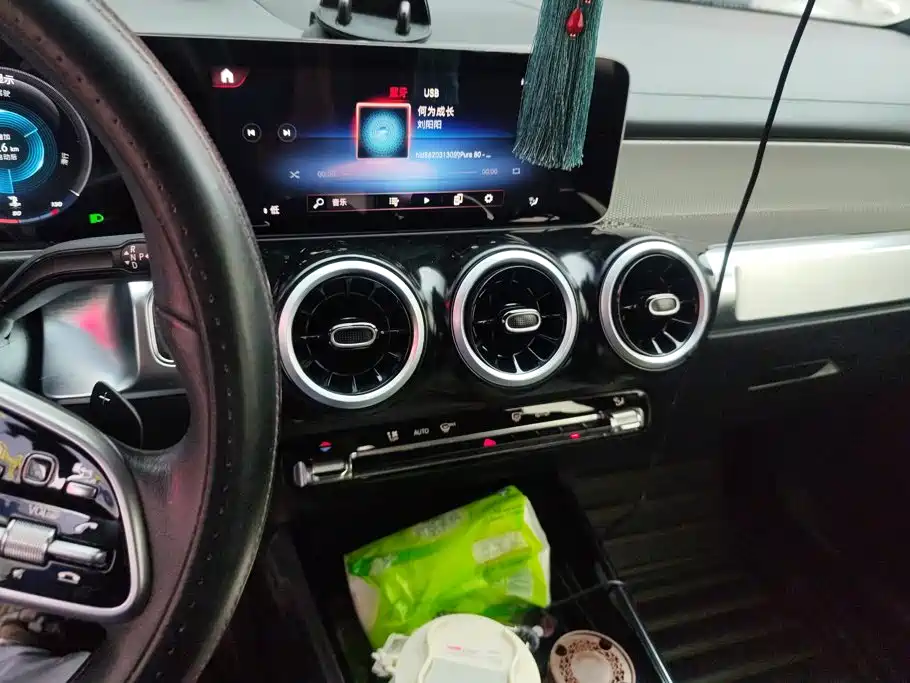 Mercedes-Benz GLB 2020 — фото 13