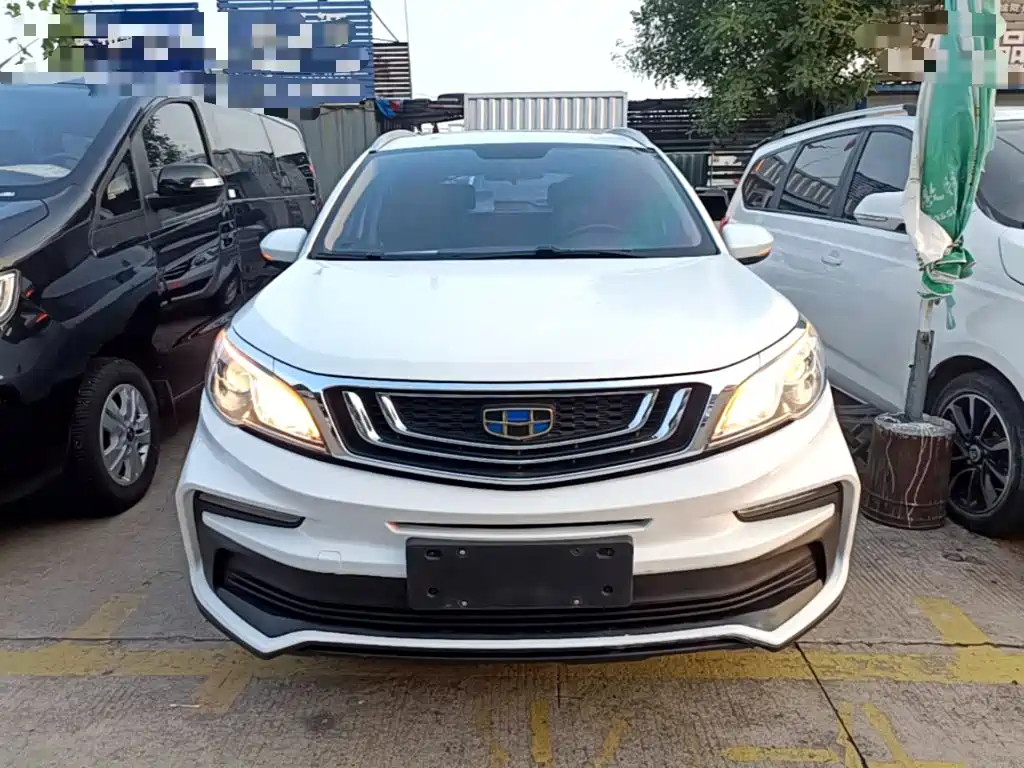 Geely Vision X3 2019 — фото 3