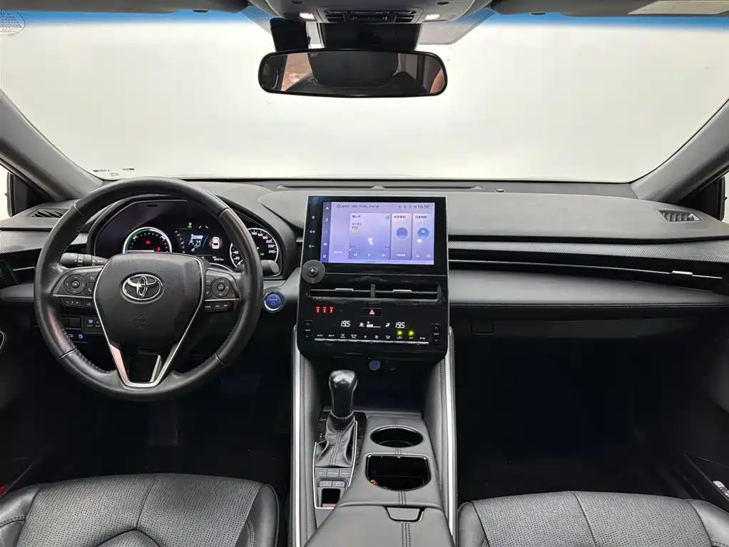 Toyota Avalon 2022 — фото 10