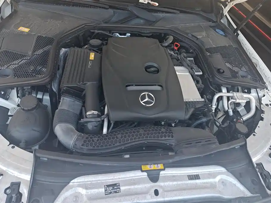 Mercedes-Benz C-Class 2016 — фото 10