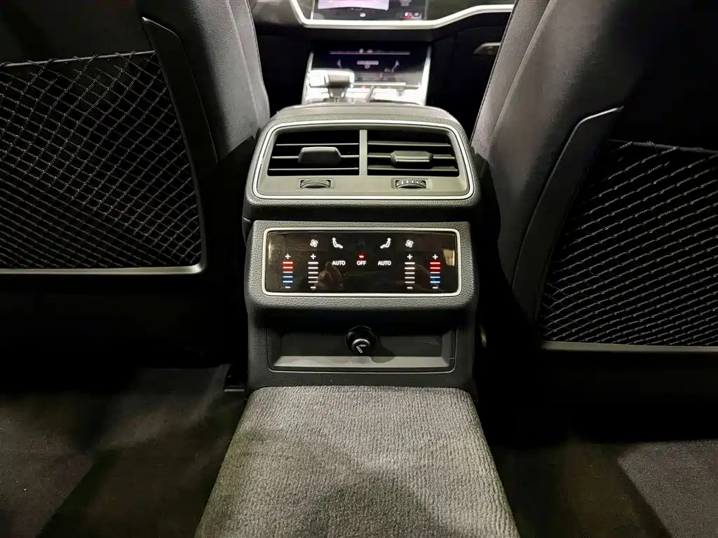 Audi A6L 2022 — фото 22