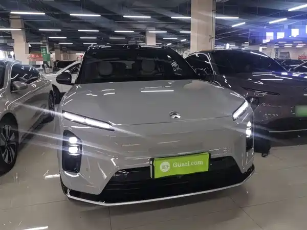 NIO ES6 2025