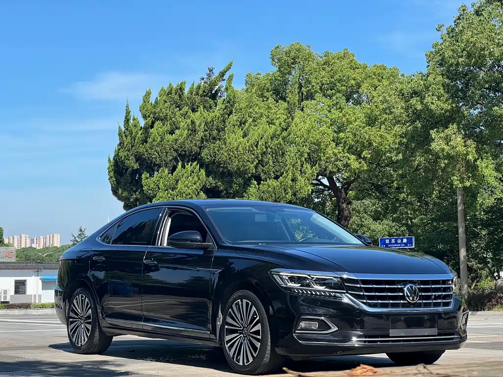 Volkswagen Passat 2021