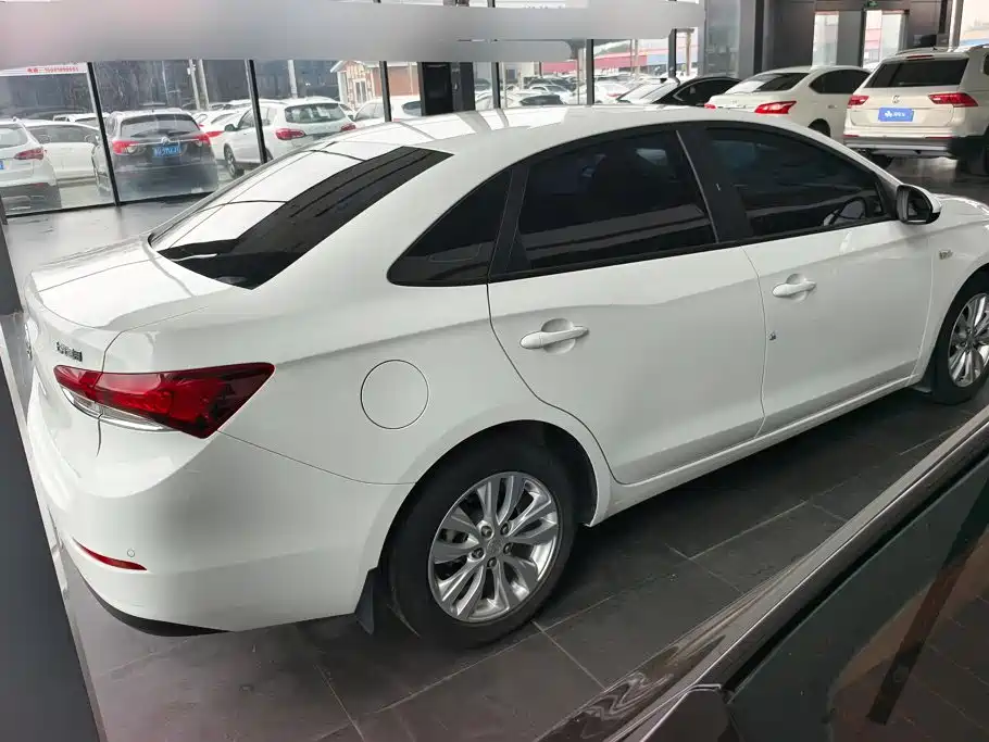 Buick Excelle 2022