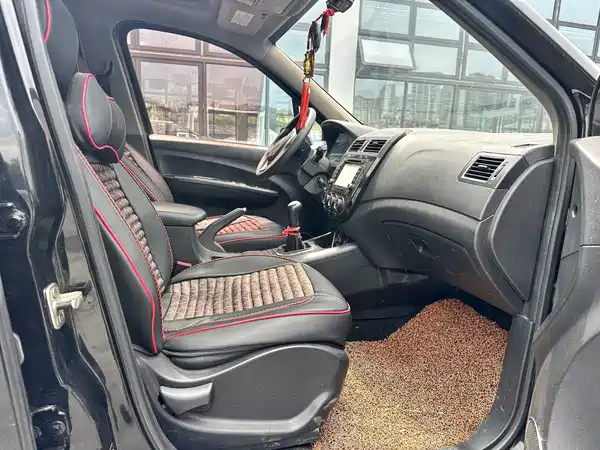 Dongfeng Jingyi X5 2014