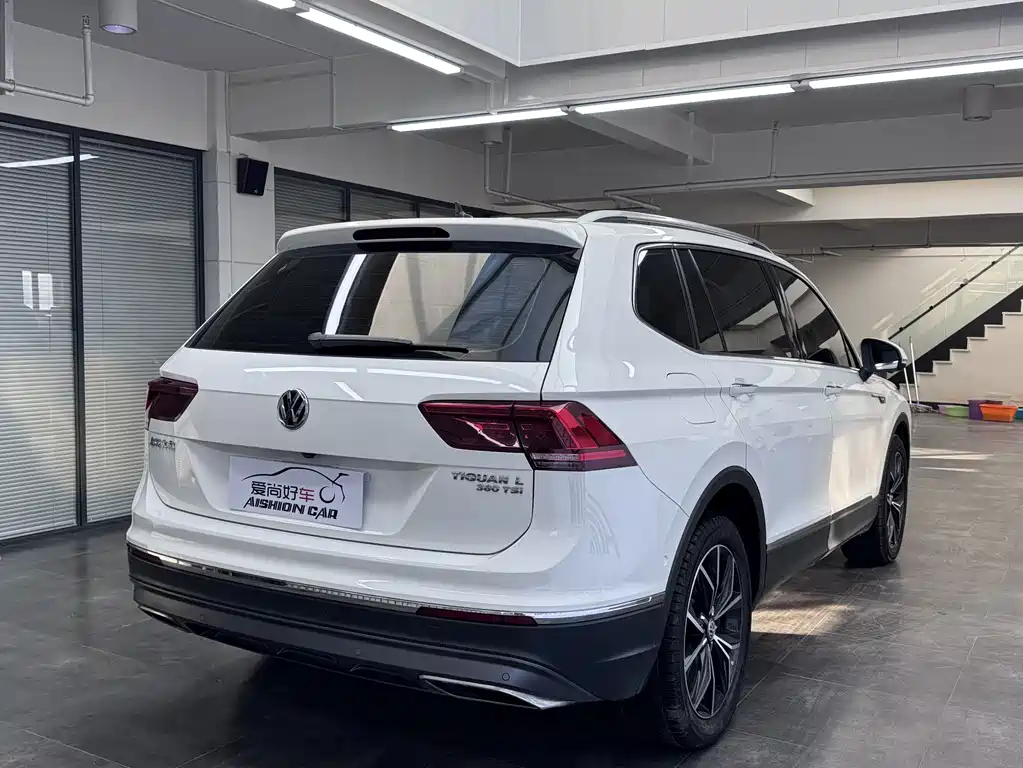 Volkswagen Tiguan L 2020