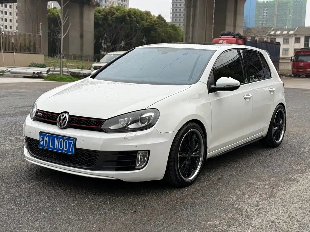 Volkswagen Golf GTI 2013 — фото 3