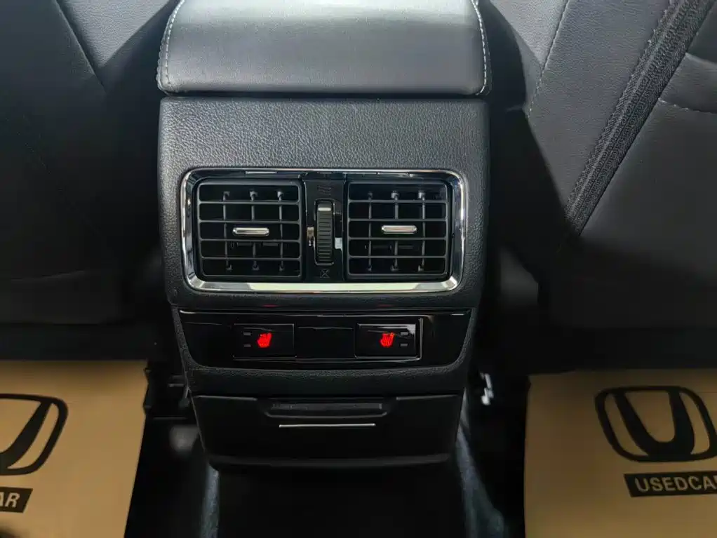Subaru Outback 2018 — фото 17